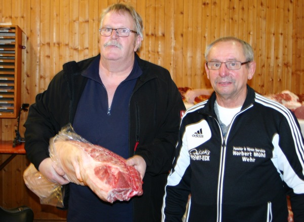 Saujass-Gewinner Hans Retz (links)