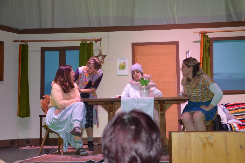 tkhe theater22 4
