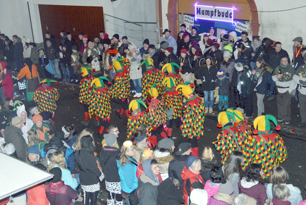 Foto vom letzten Nachtumzug der Hinterhager Narrenzunft
